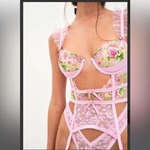 For Love & Lemons Sabrina Teddy in Pink Floral Size XX-Small‎ NWT